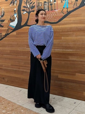 Mila Owenさんのコーディネート