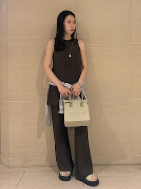 「シャツブラウス」｜Mila Owenさん（レディース・160cm）の夏コーディネート
