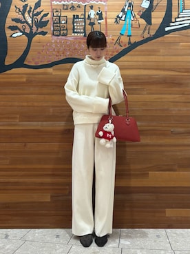 Mila Owenさん(レディース・162cm)の冬コーディネート