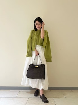 Mila Owenさん（レディース・155cm）の秋コーディネート