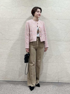 Mila Owenさん（レディース・165cm）の冬コーディネート