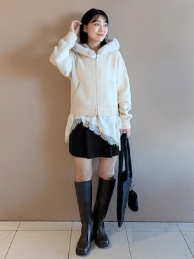 「Mila Owen（ミラオーウェン）のアイテム（その他パンツ）」を使った、Mila Owenさん（レディース・156cm）の秋コーディネート