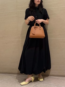 「シャツブラウス」｜Mila Owenさん（レディース・155cm）の春コーディネート