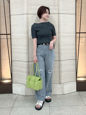 Mila Owenさん（レディース・165cm）の夏コーディネート