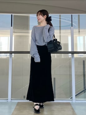 「アイテム（その他ヘアアクセサリー）」を使った、Mila Owenさん（レディース・161cm）の秋コーディネート
