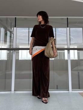 Mila Owenさん（レディース・160cm）の夏コーディネート