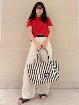 Mila Owenさん（レディース・155cm）の夏コーディネート