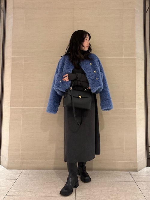 セール】金釦フェイクファー短丈ジャケット（ノーカラージャケット