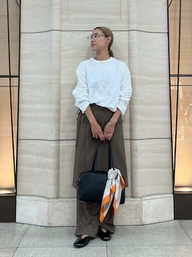 「アイテム（バンダナ/スカーフ）」を使った、Mila Owenさん（レディース・158cm）の夏コーディネート