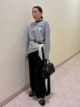 「アイテム（バンダナ/スカーフ、ホワイト系）」を使った、Mila Owenさん（レディース・155cm）の夏コーディネート