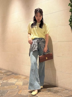 Mila Owenさんのコーディネート