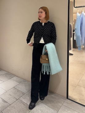 Mila Owenさん(レディース・163cm)の冬コーディネート