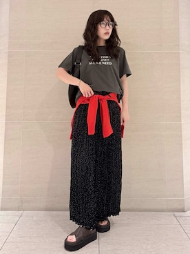 Mila Owenさん（レディース・155cm）の夏コーディネート