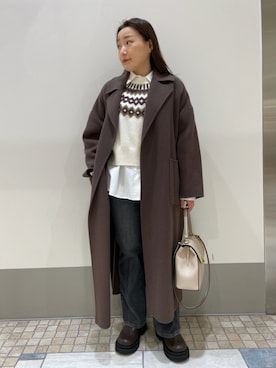 Mila Owenさんのコーディネート