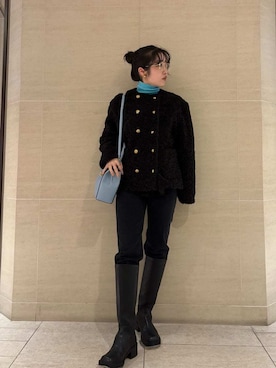 「アイテム（ノーカラージャケット）」を使った、Mila Owenさん（レディース・155cm）の冬コーディネート