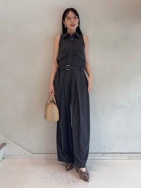 Mila Owenさんのコーディネート