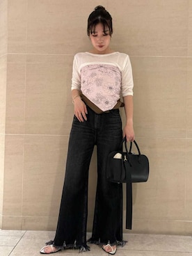 「アイテム（チューブトップ）」を使った、Mila Owenさん（レディース・155cm）の夏コーディネート