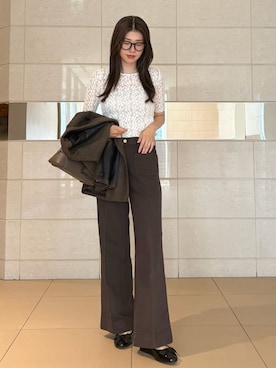 Mila Owenさん（レディース・169cm）の夏コーディネート