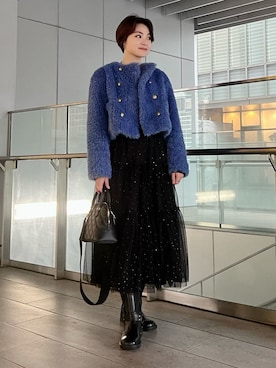 「アイテム（ノーカラージャケット）」を使った、Mila Owenさん（レディース・165cm）の秋コーディネート