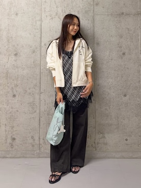 「Mila Owen（ミラオーウェン）のアイテム（デニムパンツ）」を使った、Mila Owenさん（レディース・152cm）の夏コーディネート
