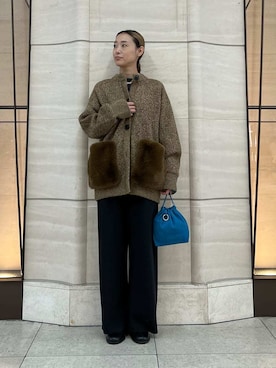 Mila Owenさん（レディース・158cm）の秋コーディネート