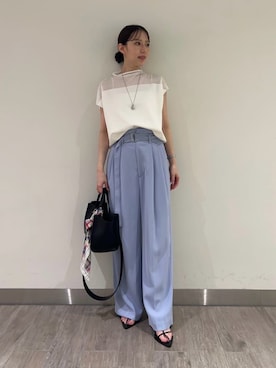 「アイテム（バンダナ/スカーフ）」を使った、Mila Owenさん（レディース・158cm）の夏コーディネート