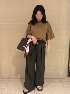 「アイテム（財布/小物）」を使った、Mila Owenさん（レディース・155cm）の夏コーディネート