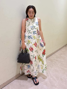 Mila Owenさんのコーディネート