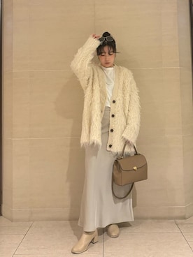 「Mila Owen（ミラオーウェン）のアイテム（Tシャツ/カットソー）」を使った、Mila Owenさん（レディース・155cm）の冬コーディネート