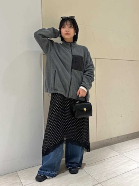 Mila Owenさん(レディース・157cm)の冬コーディネート