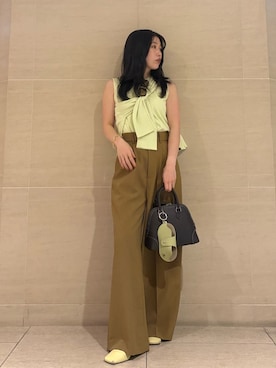 Mila Owenさん（レディース・155cm）の春コーディネート