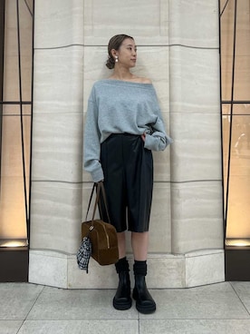 「アイテム（チャーム、その他）」を使った、Mila Owenさん（レディース・158cm）の秋コーディネート