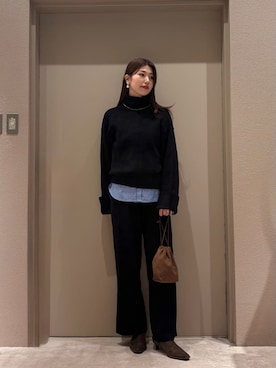 「アイテム（チェスターコート）」を使った、Mila Owenさん（レディース・169cm）の冬コーディネート