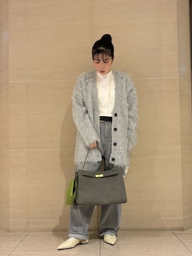 「アイテム（ベルト、ゴールド系）」を使った、Mila Owenさん（レディース・155cm）の秋コーディネート