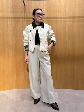 Mila Owenさん(レディース・155cm)の秋コーディネート