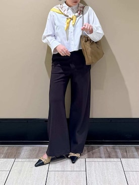 Mila Owenさんのコーディネート