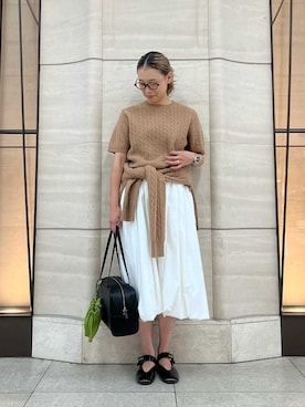 「アイテム（チャーム、グリーン系）」を使った、Mila Owenさん（レディース・158cm）の秋コーディネート