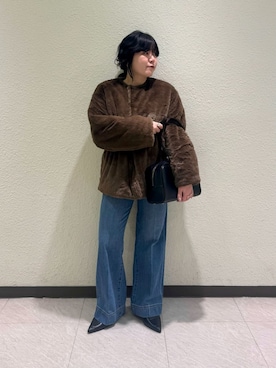 Mila Owenさん（レディース・157cm）の冬コーディネート