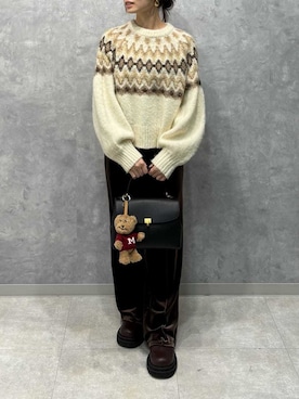 「アイテム（キーケース/キーアクセサリー）」を使った、Mila Owenさん（レディース・155cm）の冬コーディネート