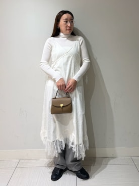 Mila Owenさん(レディース・155cm)の冬コーディネート