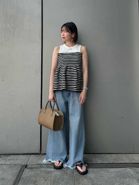 「アイテム（タンクトップ）」を使った、Mila Owenさん（レディース・153cm）の夏コーディネート