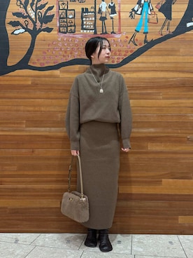 Mila Owenさん（レディース・153cm）の冬コーディネート