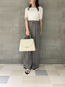 Mila Owenさん（レディース・159cm）の夏コーディネート