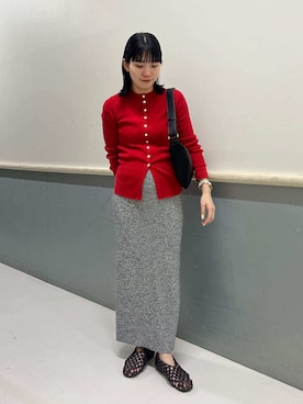 「Mila Owen（ミラオーウェン）のUVケアシアーリブニットカーディガン（カーディガン/ボレロ、レッド系）」を使った、Mila Owenさんの春コーディネート
