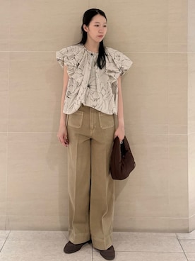 Mila Owenさん（レディース・160cm）の夏コーディネート