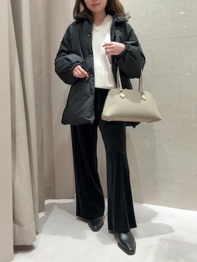 Mila Owenさん（レディース・155cm）の冬コーディネート