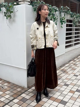 Mila Owenさん(レディース・158cm)の秋コーディネート