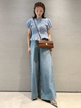 Mila Owenさん（レディース・159cm）の春コーディネート