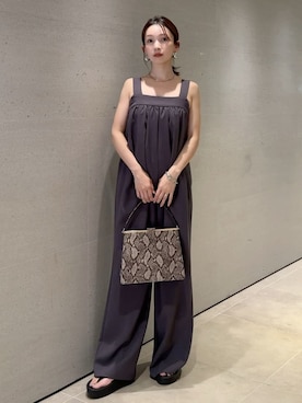 Mila Owenさん(レディース・159cm)の夏コーディネート