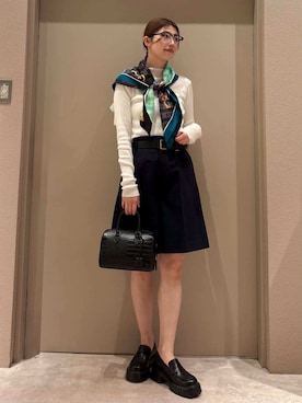 Mila Owenさん（レディース・169cm）の春コーディネート